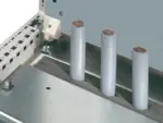 2573000