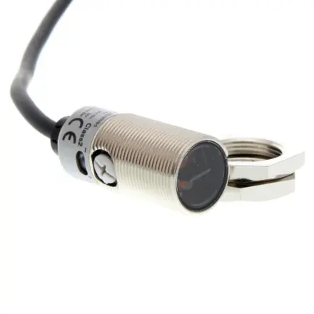 E3FB-DP11 Omron