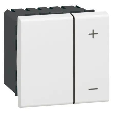 0 784 05 Legrand