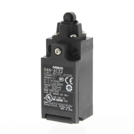 D4N-4C32 Omron