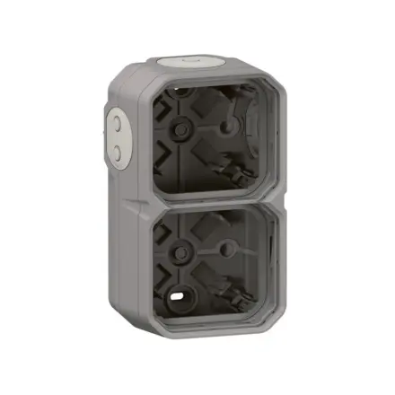 069672L Legrand