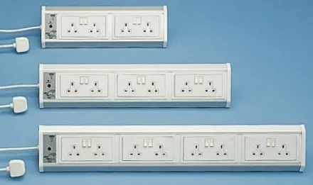 B1004S Schneider Electric
